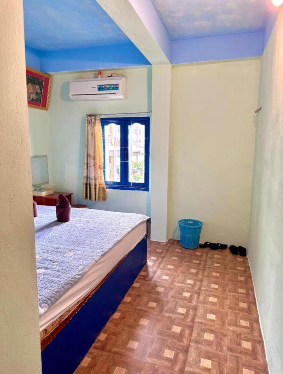 Vang Vieng Ruby Backpackers Hostel Exteriör bild