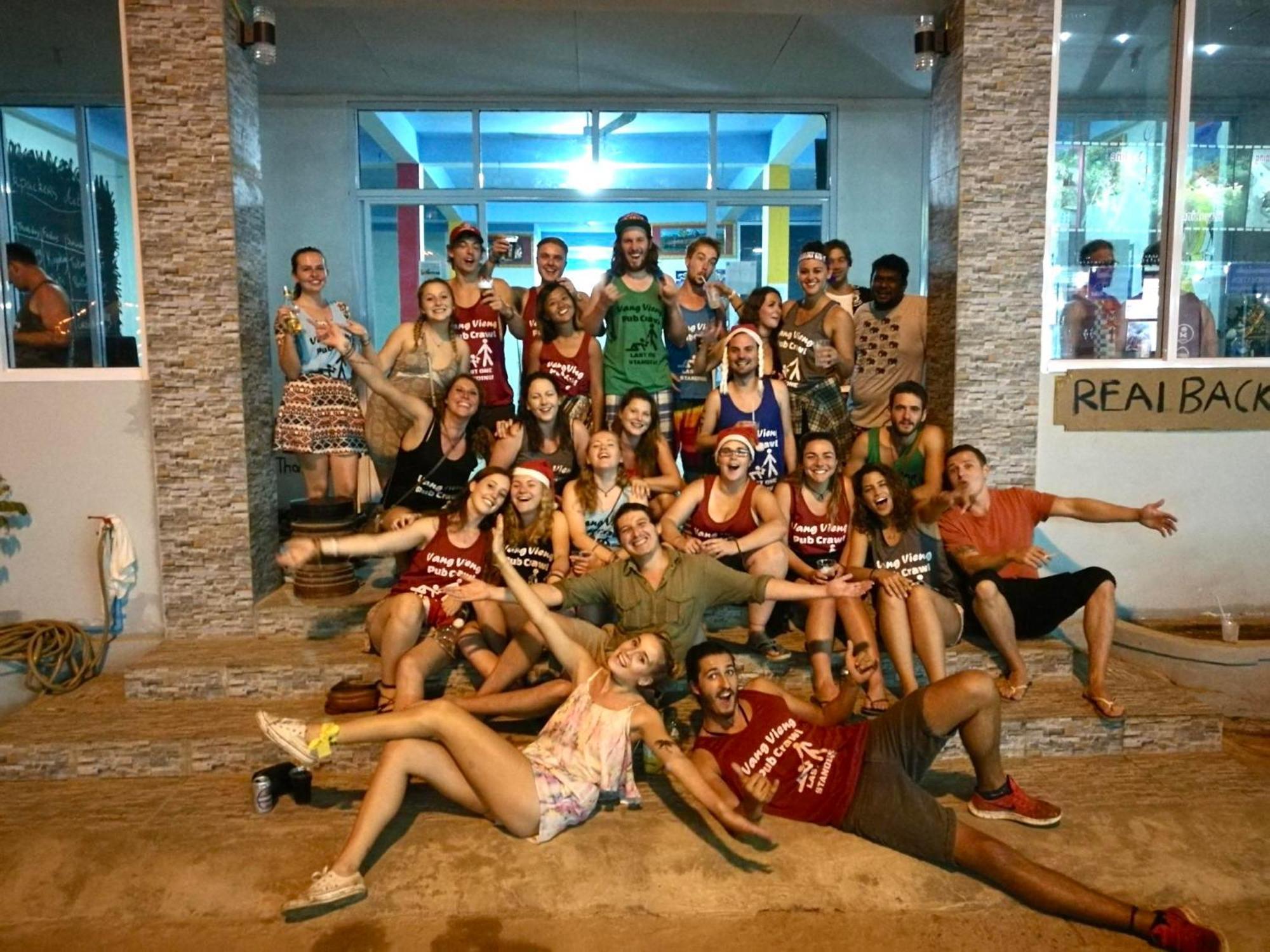 Vang Vieng Ruby Backpackers Hostel Exteriör bild